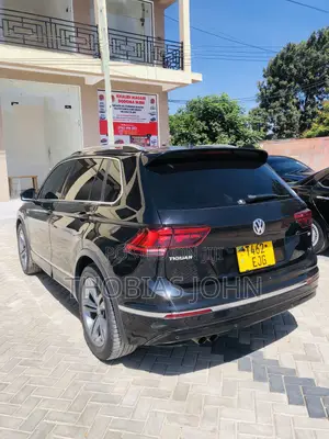 Volkswagen Tiguan 2.0T S AWD 4MOTION 2018 Black