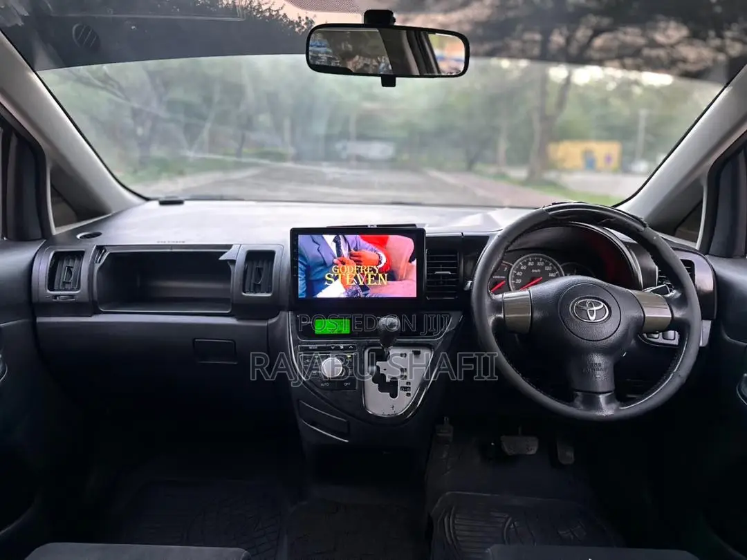 Toyota Wish 2005 White