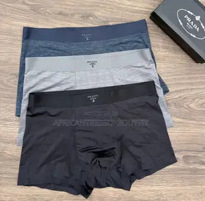 Prada Mens Boxers Feature Elastic Waistband Come in 3 Colour Sets