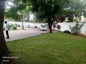 5bdrm Bungalow in Oyster Bay for rent