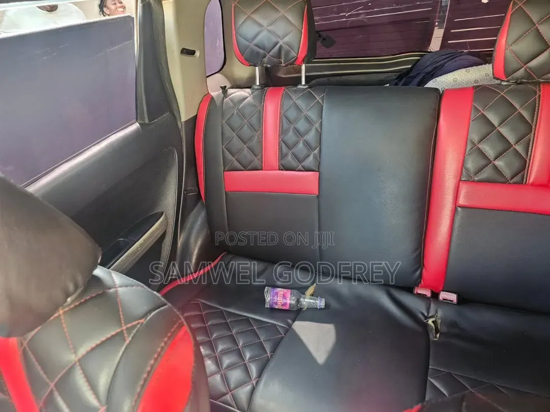 Toyota IST 2005 Gray