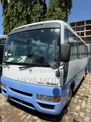Nissan Civilian 2000 White
