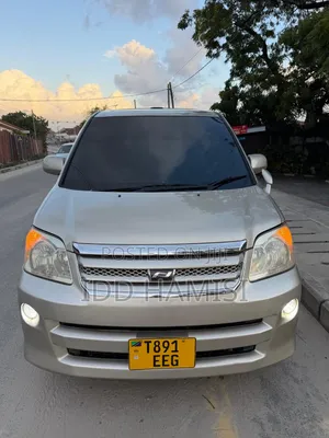 Toyota Noah 2006 Beige