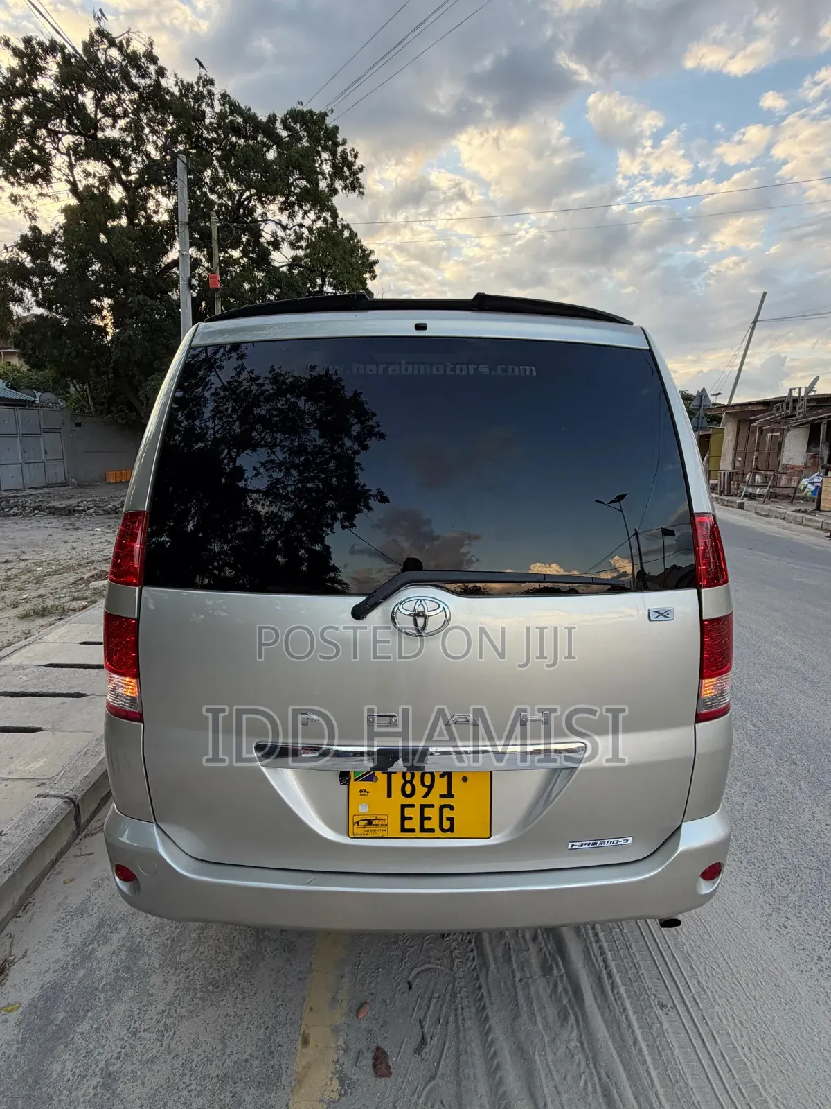 Toyota Noah 2006 Beige