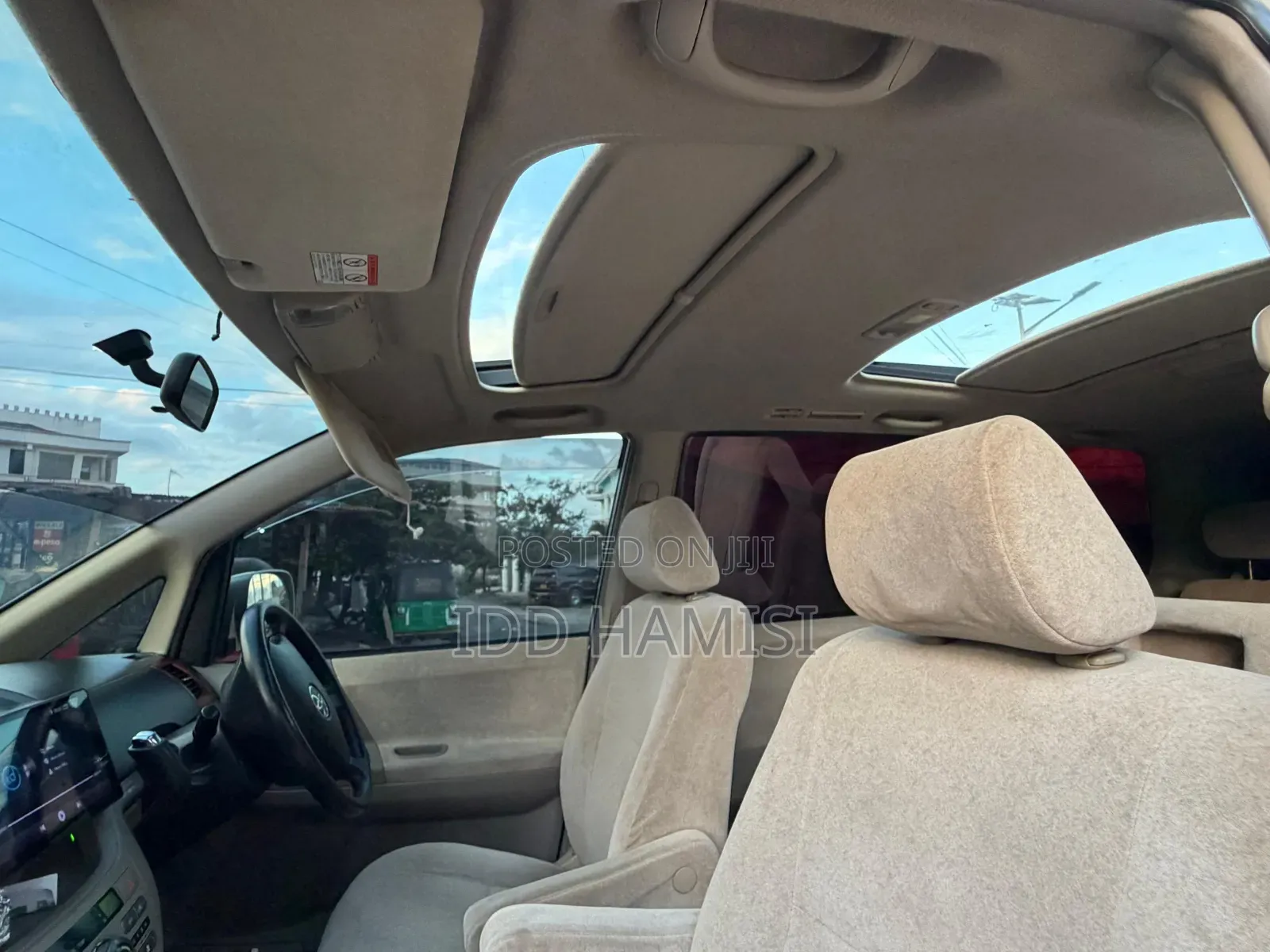 Toyota Noah 2006 Beige