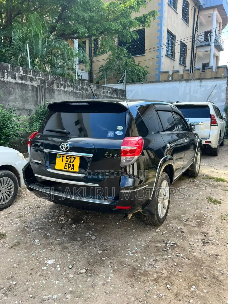 Toyota Vanguard 2010 Black