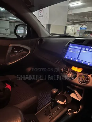 Toyota Vanguard 2010 Black