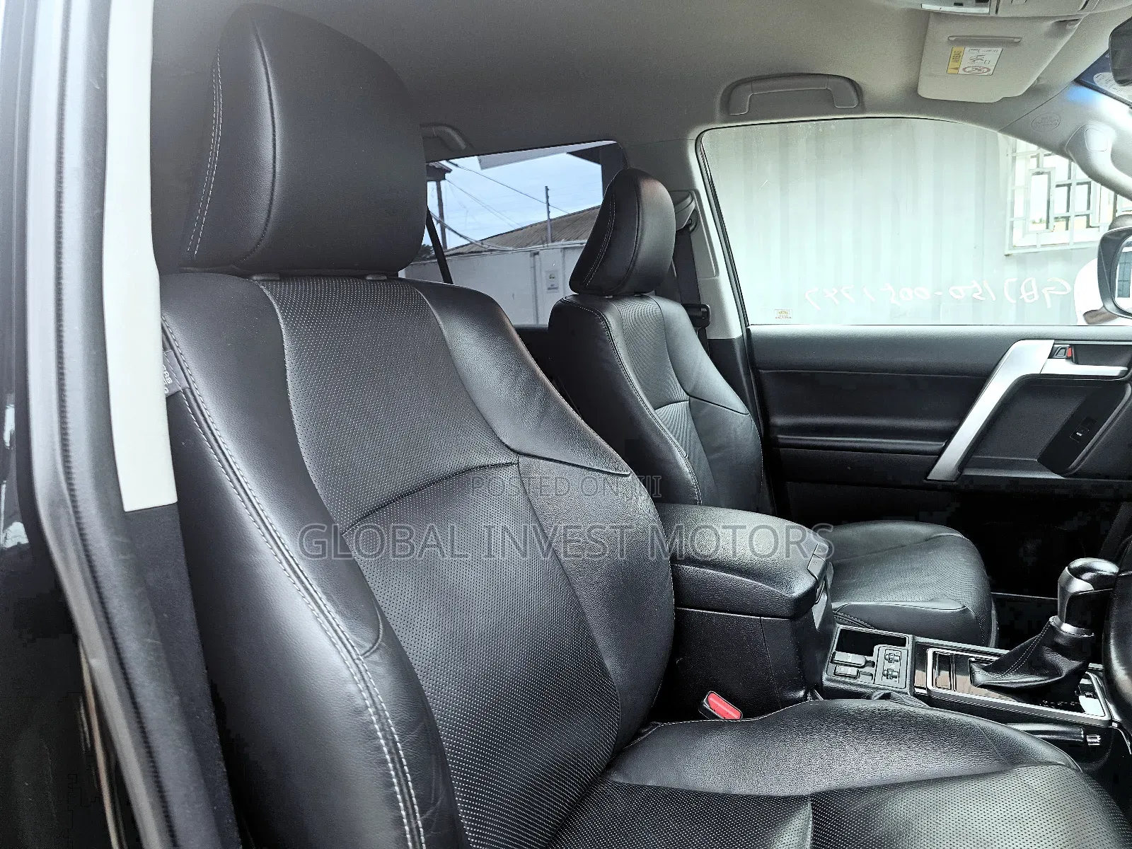 Toyota Land Cruiser Prado Kakadu 2020 Black