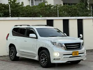 Toyota Land Cruiser Prado 2016 White