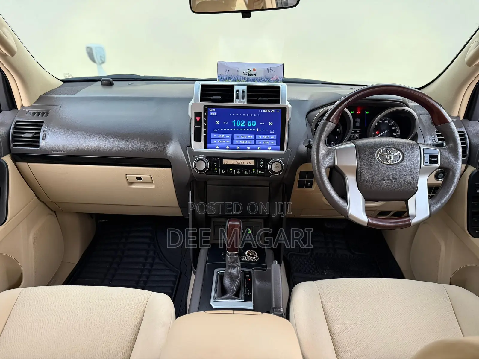 Toyota Land Cruiser Prado 2016 White