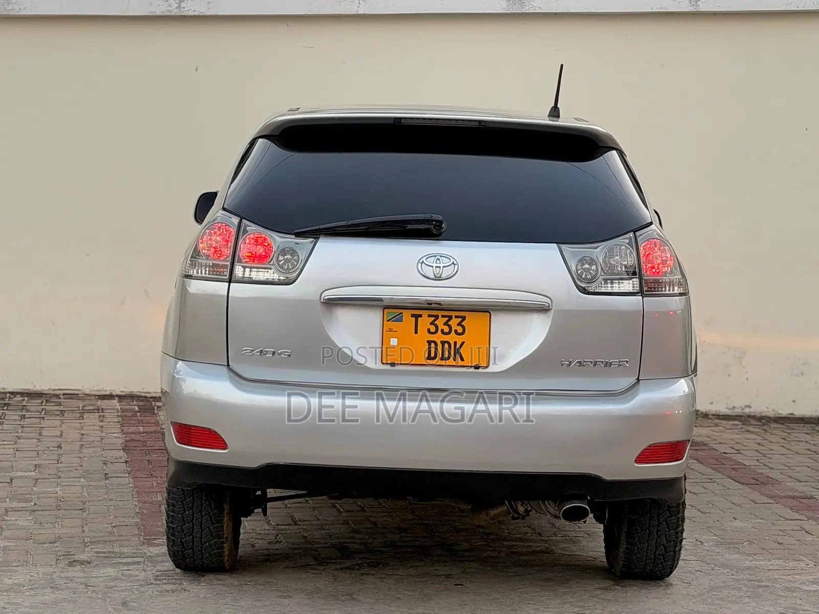 Toyota Harrier 2006 Silver