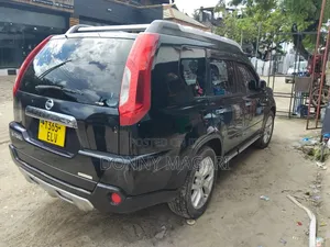 Nissan X-Trail 2012 Black