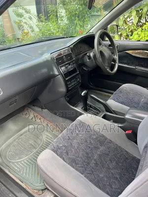Toyota Carina 2001 Silver