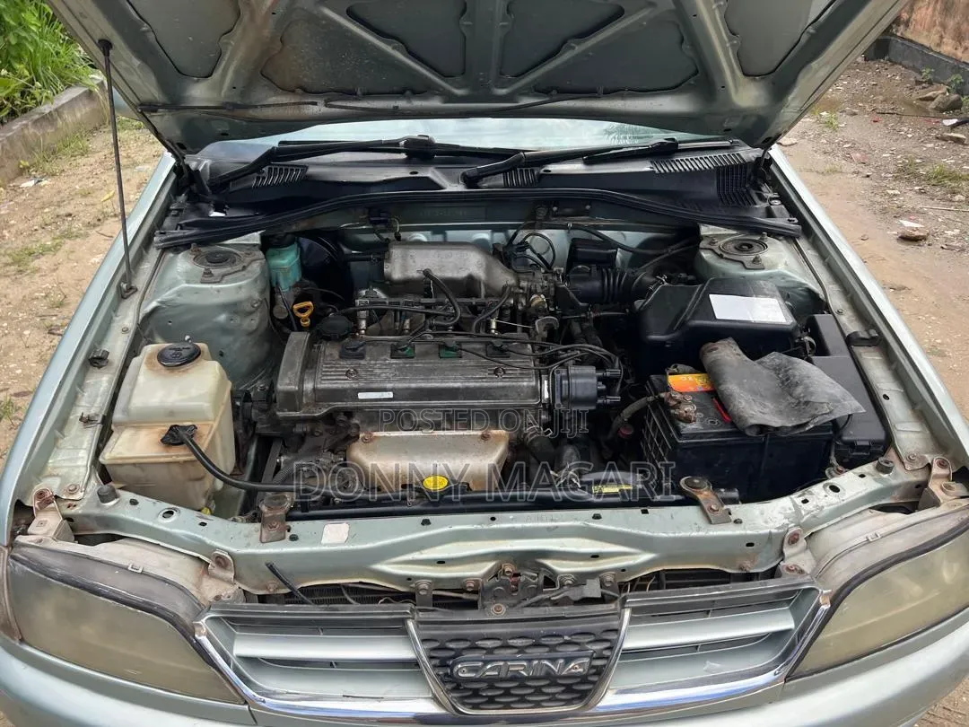 Toyota Carina 2001 Silver