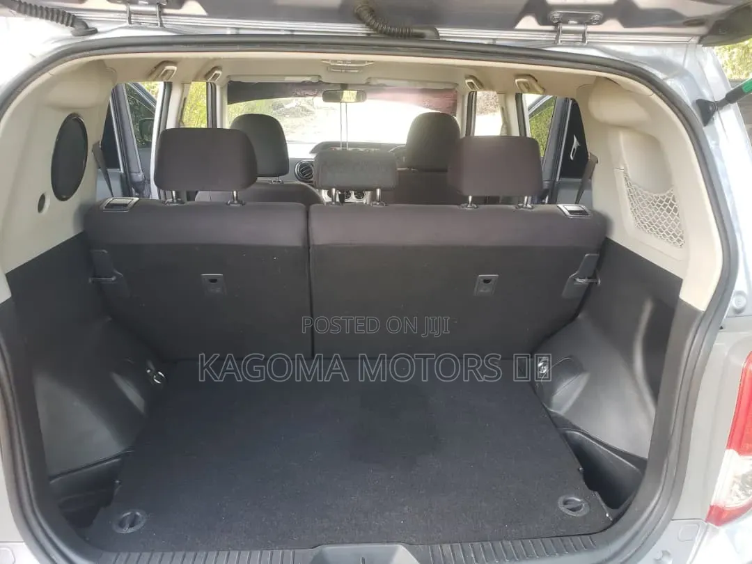 Toyota Corolla Rumion 2009 Gray