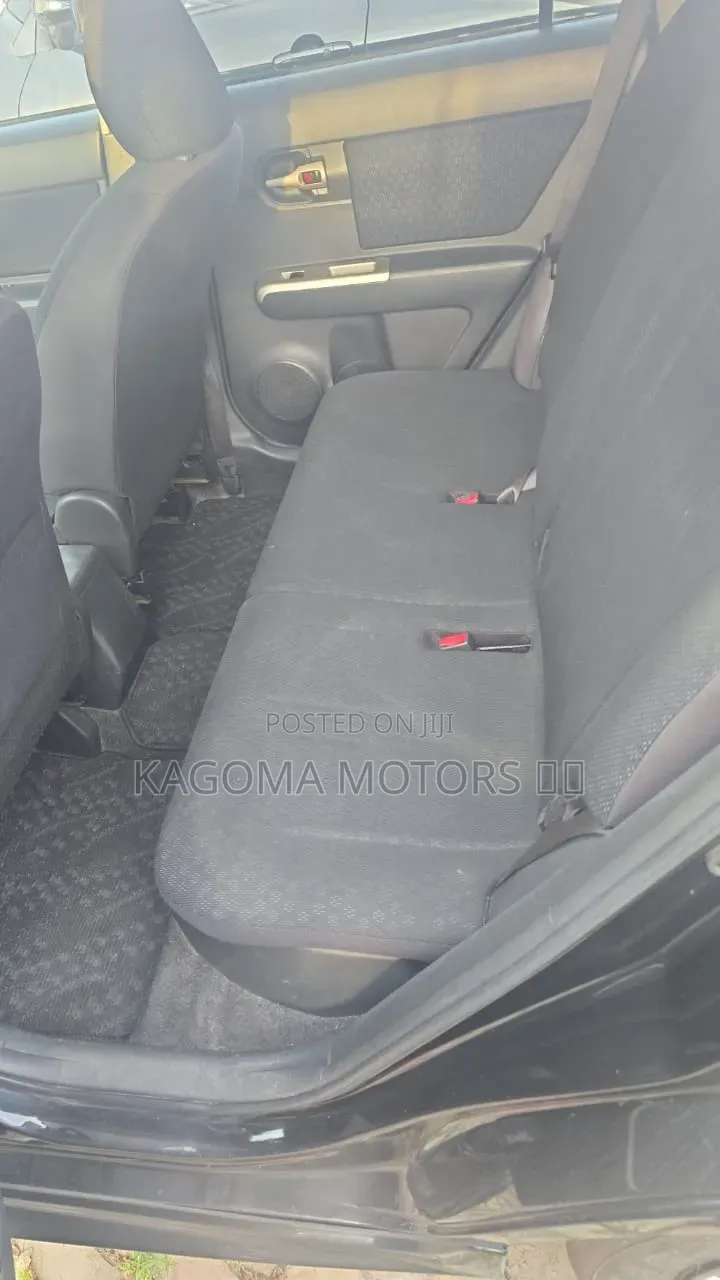 Toyota Corolla Rumion 2009 Black