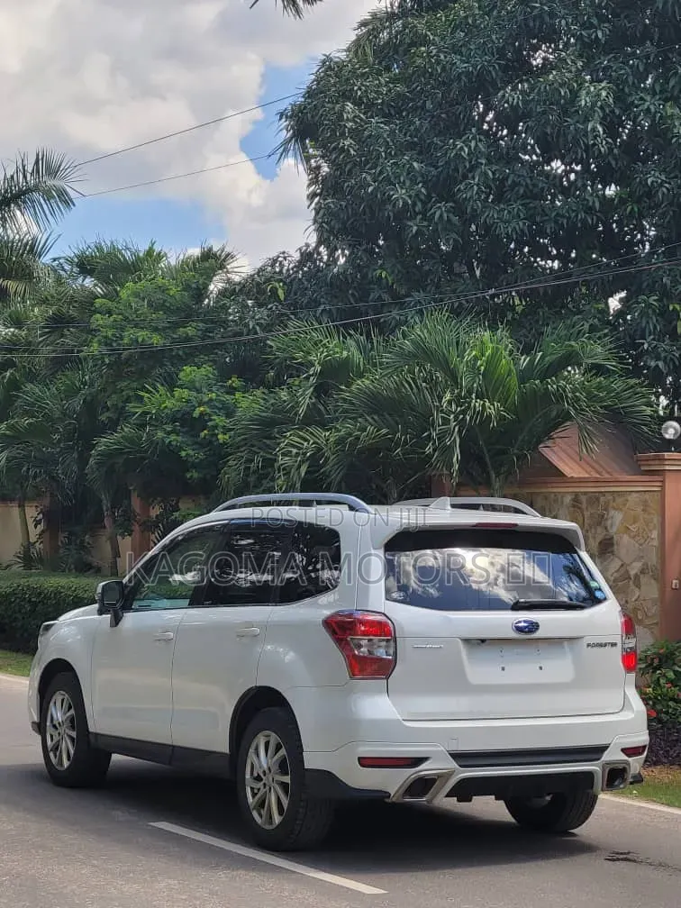 Subaru Forester 2015 White