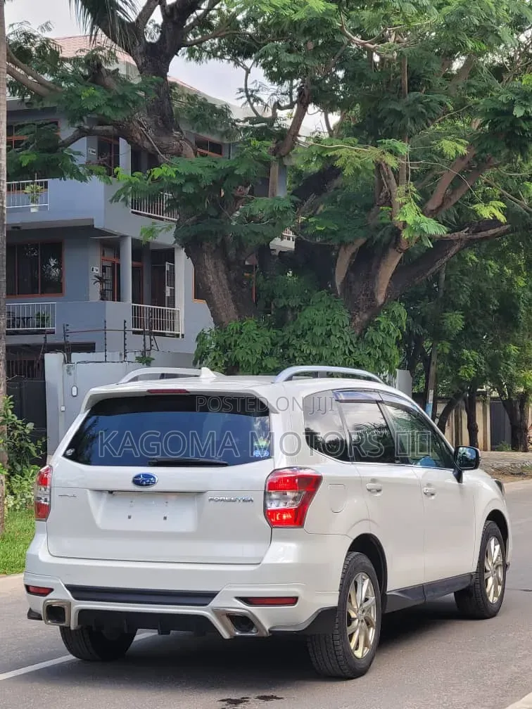 Subaru Forester 2015 White