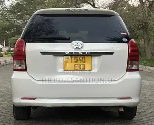 Toyota Wish 2004 White