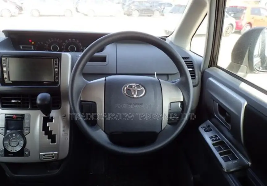Toyota Noah 2007 Black
