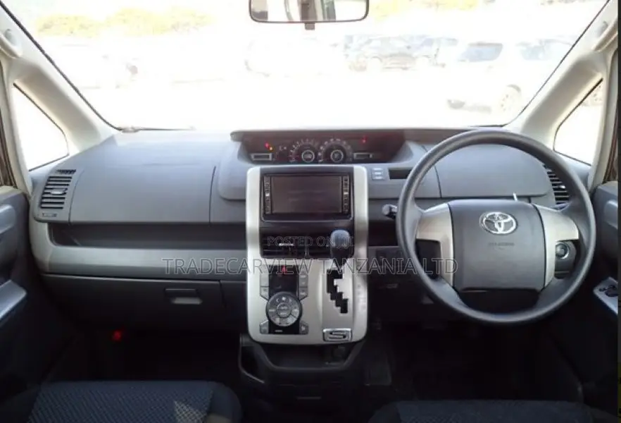 Toyota Noah 2007 Black