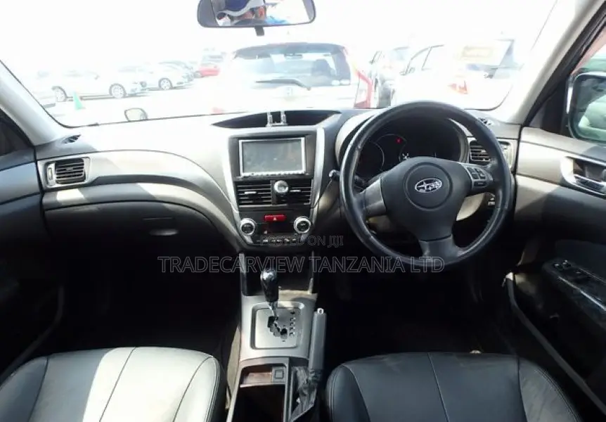 Subaru Forester 2011 Black