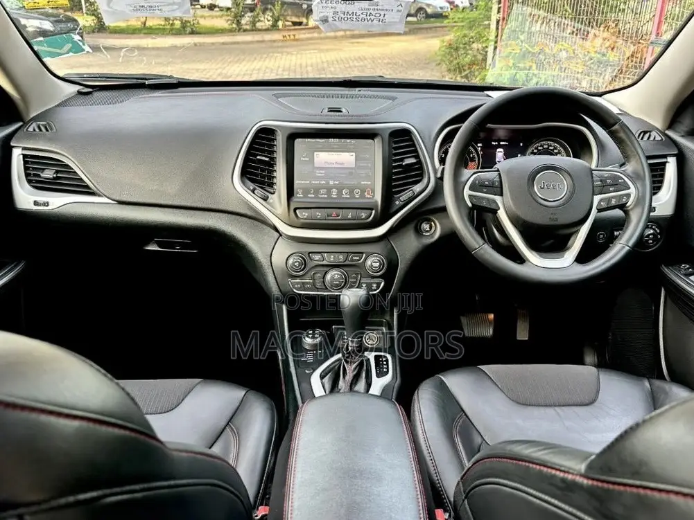 Jeep Cherokee Limited 4x4 2016 Orange