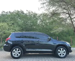 Toyota Vanguard 2012 Gray