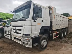 Howo Tipper Nauza