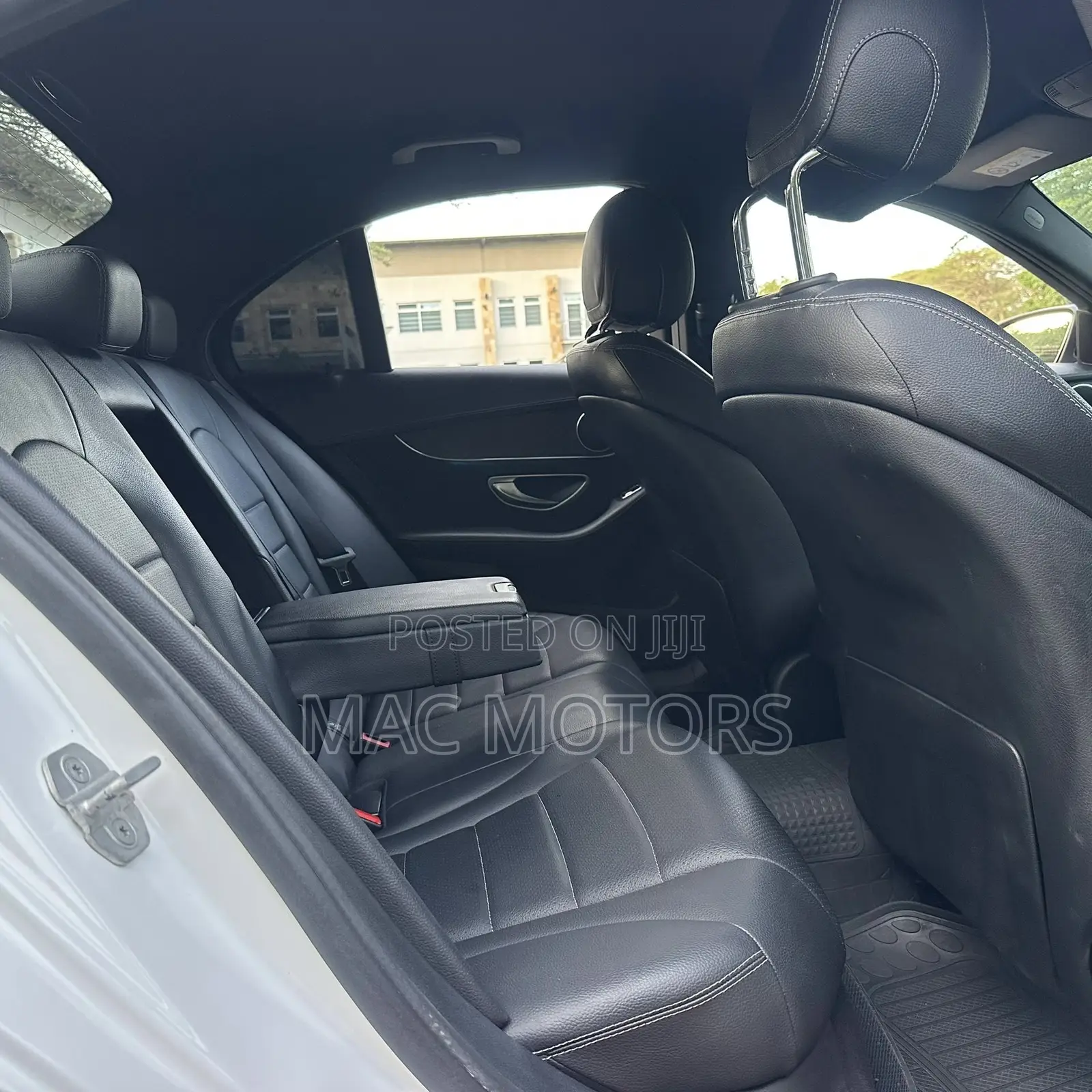 Mercedes-Benz C200 2014 White