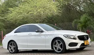 Mercedes-Benz C200 2014 White