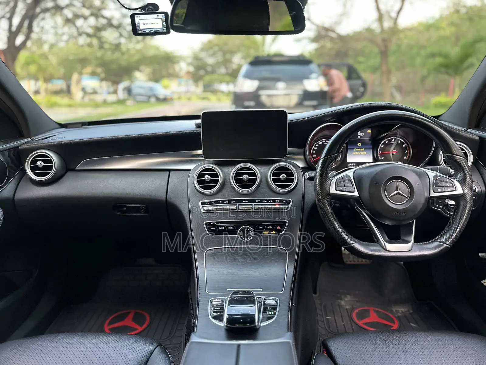 Mercedes-Benz C200 2014 White