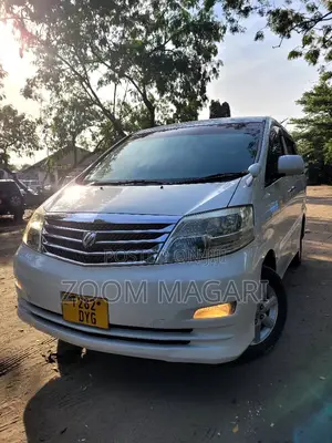 Toyota Alphard 2004 Pearl