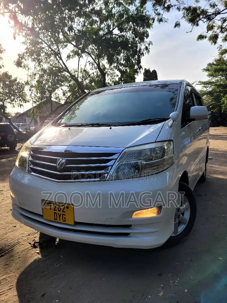 Toyota Alphard 2004 Pearl