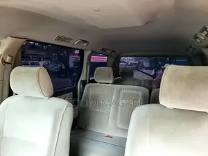 Toyota Alphard 2006 Silver