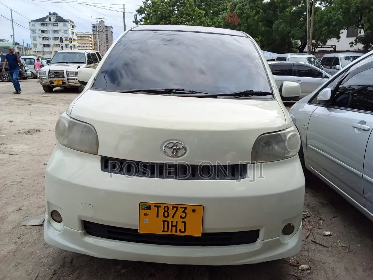Toyota Porte 2005 White