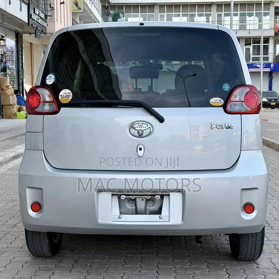 Toyota Porte 1.5 FWD 2008 Silver