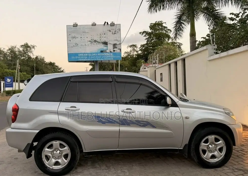 Toyota RAV4 2005 Silver