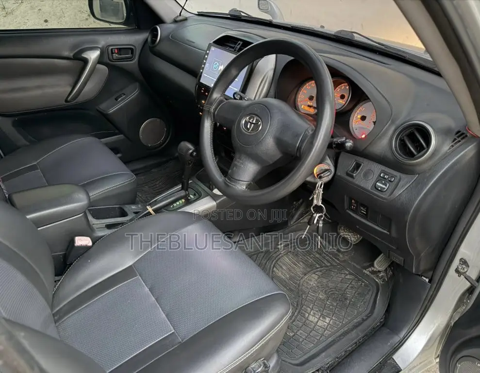 Toyota RAV4 2005 Silver