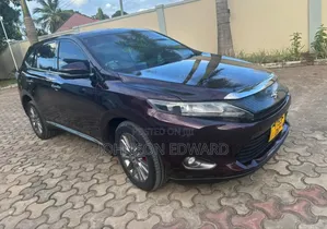 Toyota Harrier 2016