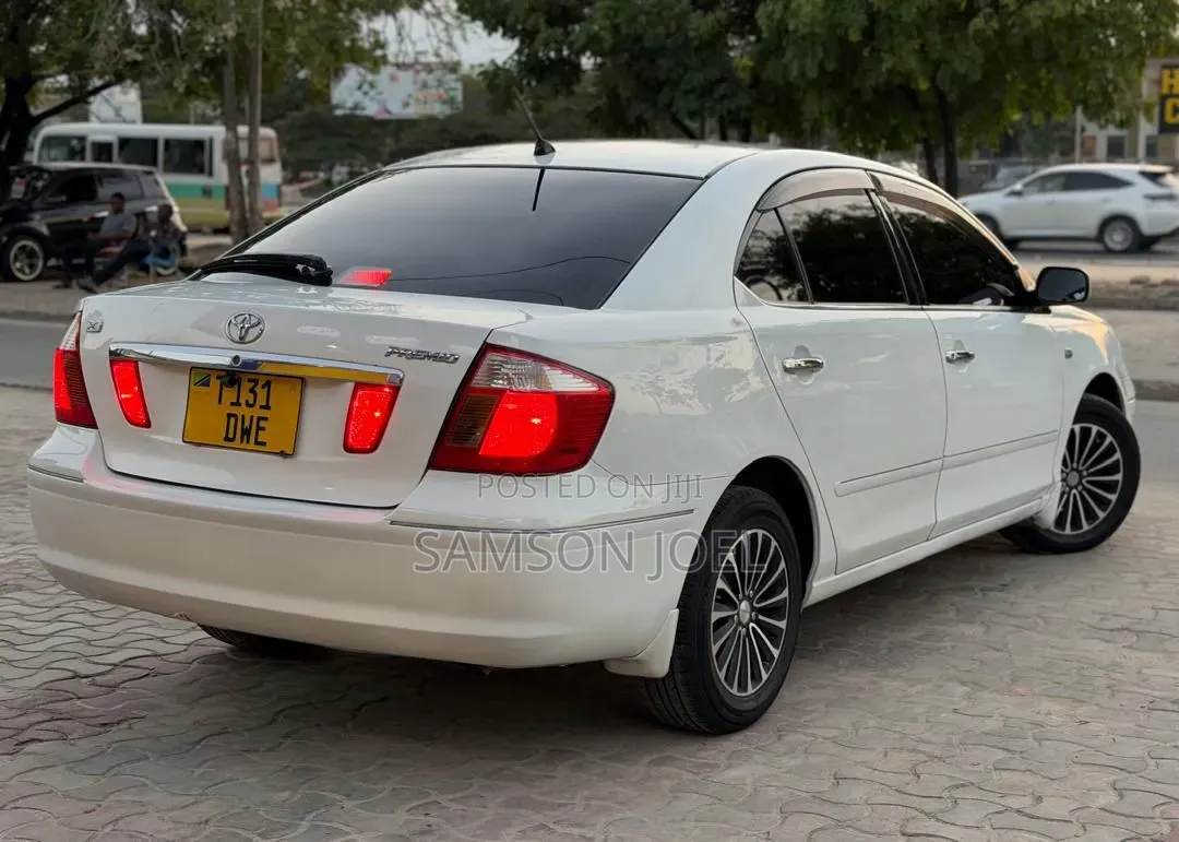 Toyota Premio 2003 White