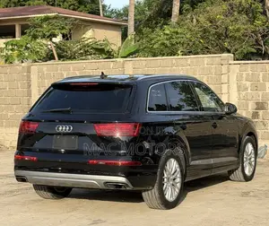 Audi Q7 2.0T Premium AWD quattro 2017 Black