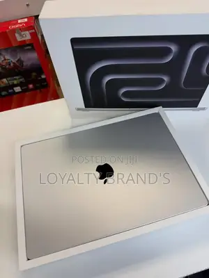 New Laptop Apple MacBook Pro 2025 M5 24GB Apple M5 SSD 1T