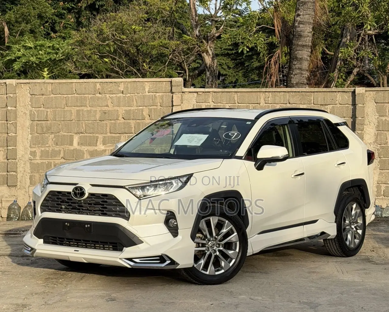 Toyota RAV4 2020 White