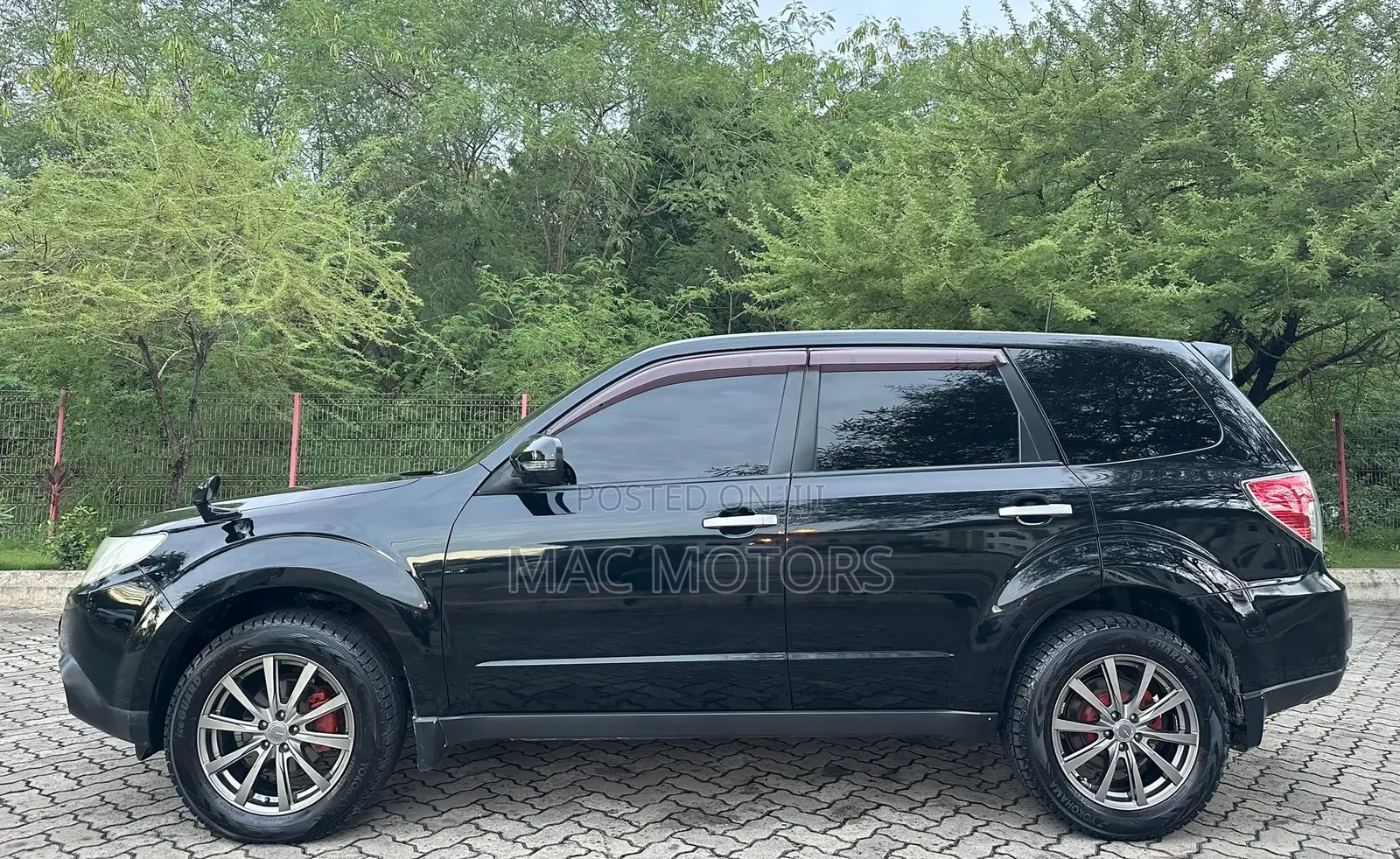 Subaru Forester 2011 Black
