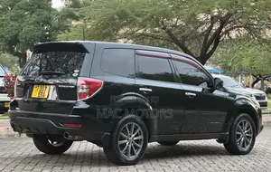 Subaru Forester 2011 Black