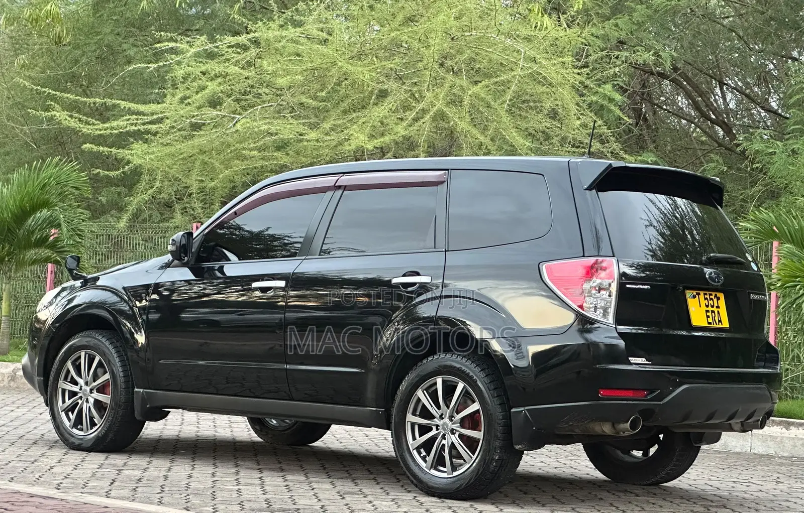 Subaru Forester 2011 Black