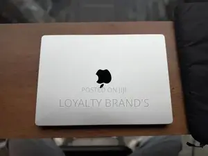 New Laptop Apple MacBook Pro 2025 M5 16GB Apple M5 SSD 512GB