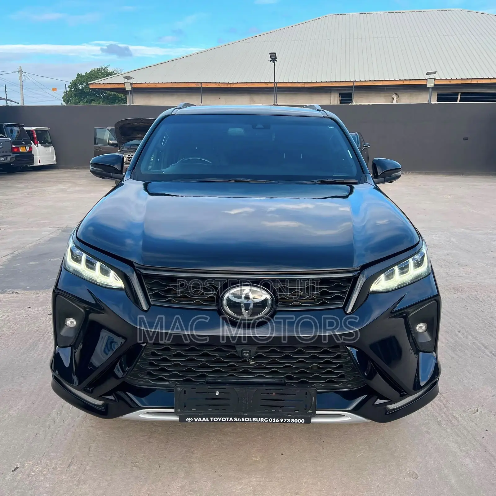 Toyota Fortuner 2.8 D AWD 2023 Black