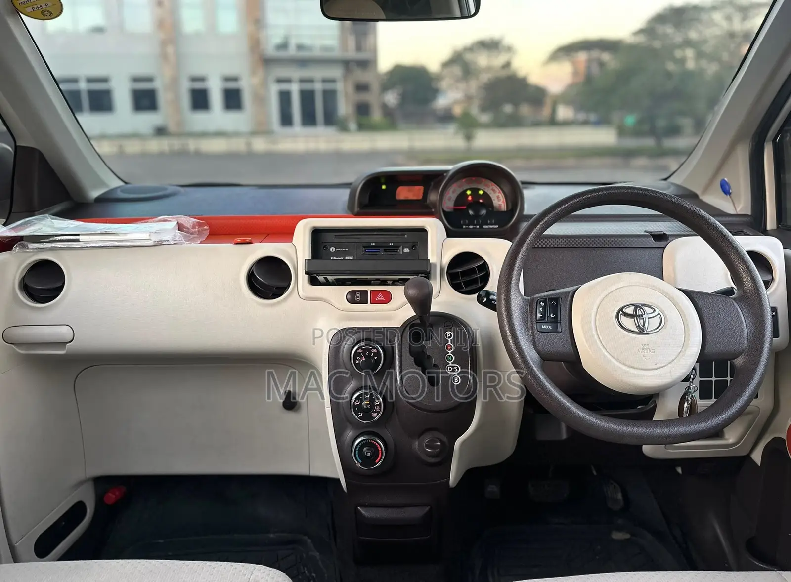 Toyota Spade 1.5 2013 White